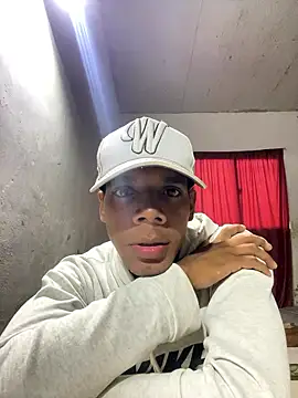 Snapshot of slowgabi chatting on 01-12-26, 08:58 slowgabi online show from 01-12-26, 08:58