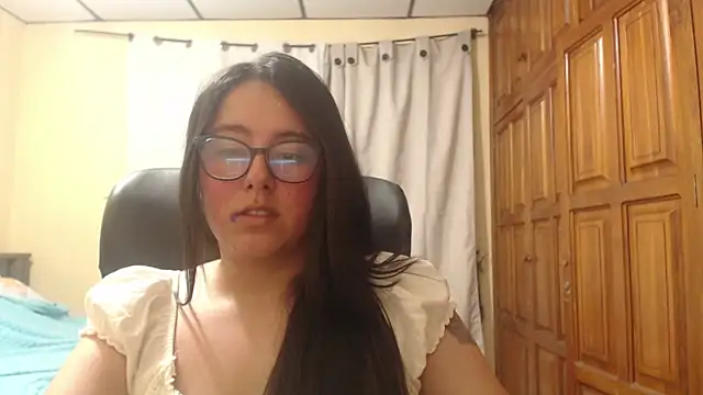 Venus cat  online show from 06-15-26, 11:59