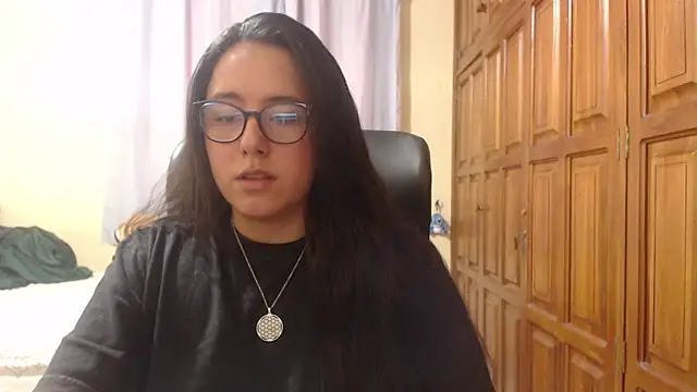 Venus cat  online show from 02-08-26, 12:52