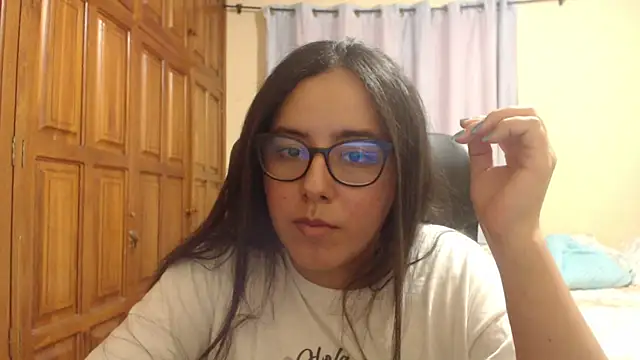 Venus cat  online show from 12-05-25, 01:05