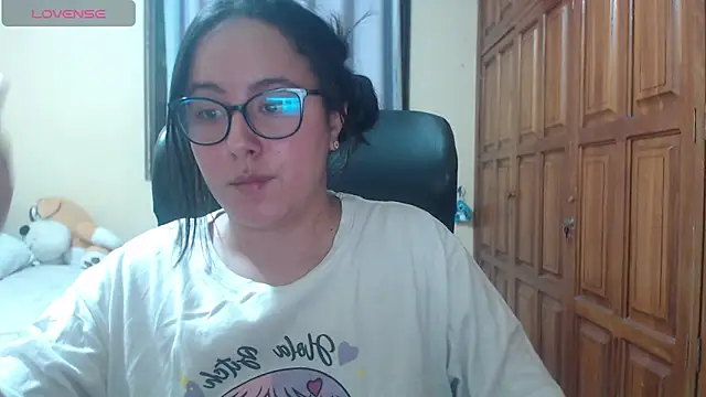 Venus cat  online show from 01-08-26, 04:40