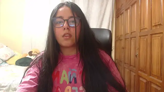 Venus cat  online show from 05-18-26, 02:55