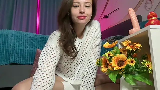 erikaa miuu online show from 10-17-25, 05:26
