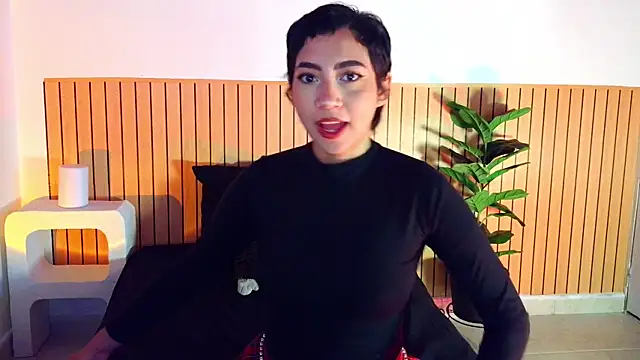 emma web  online show from 06-04-26, 04:44