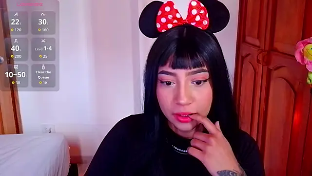 Snapshot of emma_web_ chatting on 11-11-25, 03:07 emma web online show from 11-11-25, 03:07