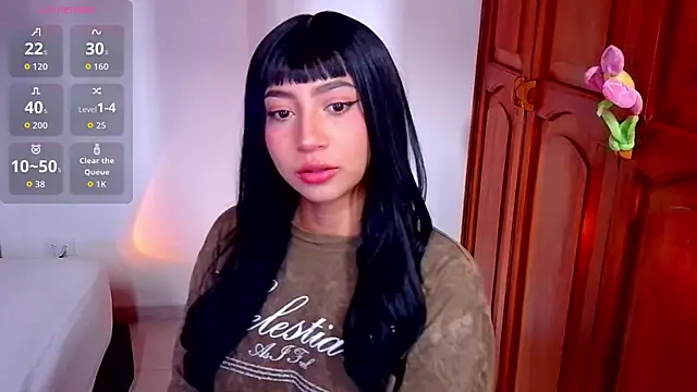 Snapshot of emma_web_ chatting on 11-13-25, 05:06 emma web online show from 11-13-25, 05:06