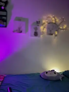 Snapshot of Solaangel_ chatting on 03-19-26, 01:05 Solaangel online show from 03-19-26, 01:05