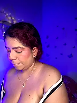 Solaangel  online show from 12-19-25, 01:09