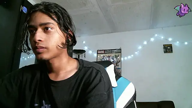 Snapshot of Dickie_Dicking chatting on 02-27-26, 10:53 Dickie Dicking online show from 02-27-26, 10:53