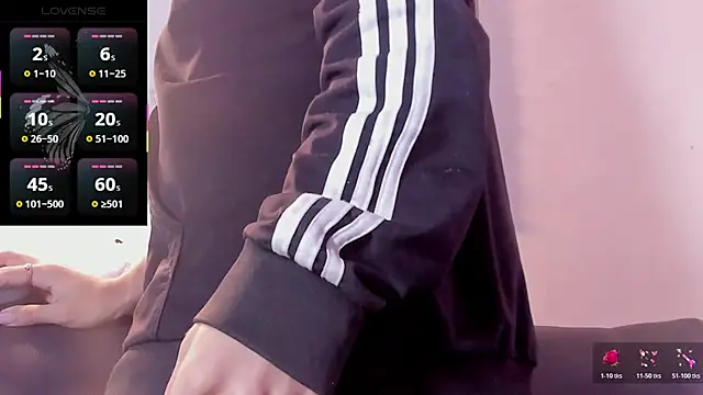 alana madison10 online show from 10-22-25, 08:52