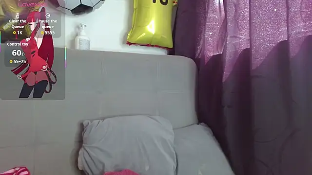 JuliethaFox online show from 07-01-26, 07:03