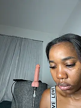 MerliaSsomer online show from 12-16-25, 11:47