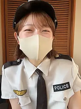 momo yuipu online show from 10-27-25, 01:06