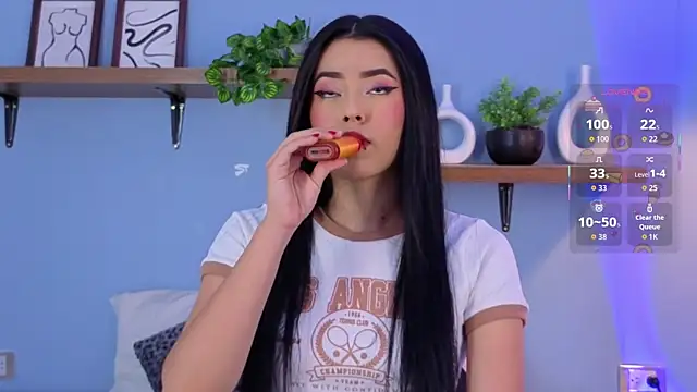 Megan Ritz online show from 12-04-25, 07:24