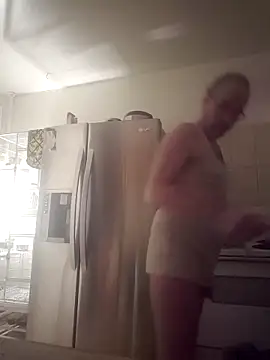 Curious9884 online show from 04-12-26, 01:31