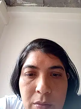 Snapshot of Dulcinea_25 chatting on 10-03-25, 06:20 Dulcinea 25 online show from 10-03-25, 06:20