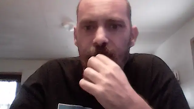 crazyheratic8 online show from 11-08-25, 09:51