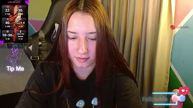 Mysticdoll69  online show from 10-18-25, 06:21