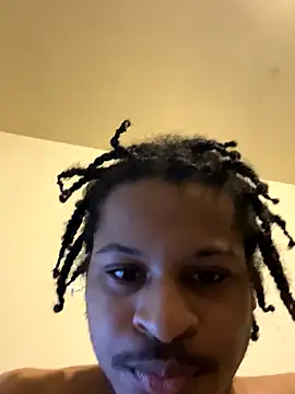 VibeTheArtist online show from 10-31-25, 01:35