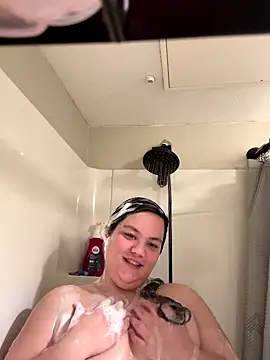 BrattyKrystal online show from 10-20-25, 08:20