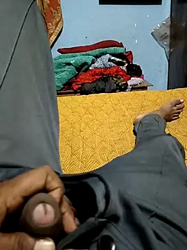 Snapshot of Neelam-baby1 chatting on 10-05-25, 03:25 Neelam-baby1 online show from 10-05-25, 03:25