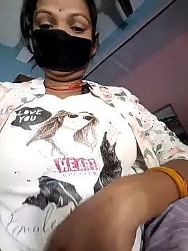 Snapshot of Neelam-baby1 chatting on 02-12-26, 04:40 Neelam-baby1 online show from 02-12-26, 04:40