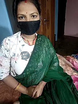 Snapshot of Neelam-baby1 chatting on 02-04-26, 05:08 Neelam-baby1 online show from 02-04-26, 05:08