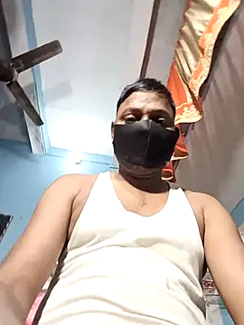 Snapshot of Neelam-baby1 chatting on 11-04-25, 04:33 Neelam-baby1 online show from 11-04-25, 04:33