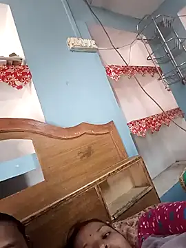 Snapshot of Neelam-baby1 chatting on 02-23-26, 08:15 Neelam-baby1 online show from 02-23-26, 08:15