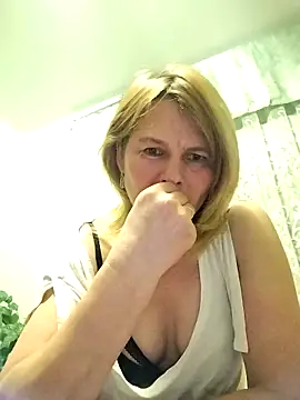 Snapshot of Masha412111 chatting on 02-01-26, 09:02 Masha412111 online show from 02-01-26, 09:02