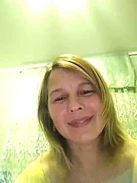 Snapshot of Masha412111 chatting on 02-03-26, 08:36 Masha412111 online show from 02-03-26, 08:36