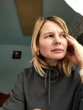 Snapshot of Masha412111 chatting on 02-24-26, 10:38 Masha412111 online show from 02-24-26, 10:38