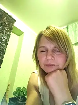 Snapshot of Masha412111 chatting on 02-04-26, 09:10 Masha412111 online show from 02-04-26, 09:10