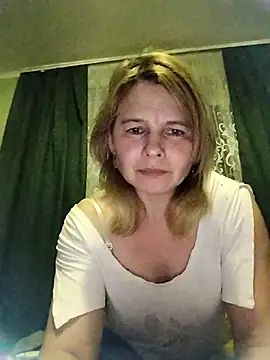 Snapshot of Masha412111 chatting on 02-23-26, 07:47 Masha412111 online show from 02-23-26, 07:47