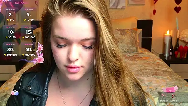 Snapshot of EmilyWhispers chatting on 02-17-26, 07:44 EmilyWhispers online show from 02-17-26, 07:44