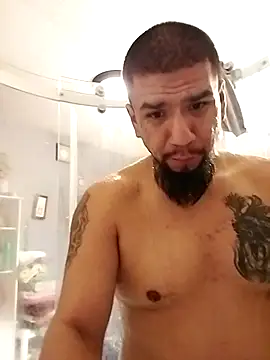 Snapshot of JNTre chatting on 01-07-26, 08:30 JNTre online show from 01-07-26, 08:30