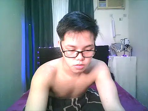 hot babyboy26 online show from 10-19-25, 08:17