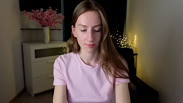 GoldenRose  online show from 02-25-26, 01:33