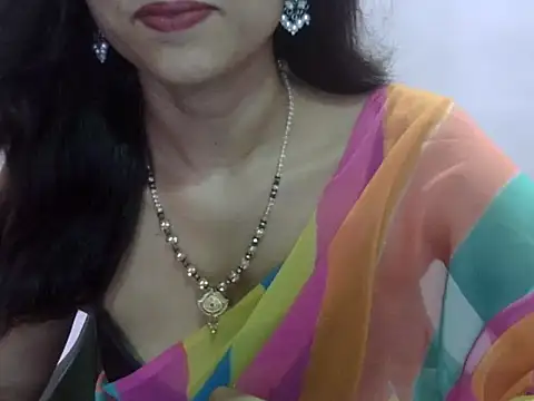 Laila Cute online show from 05-18-26, 04:01