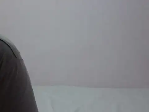 Snapshot of Laila_Cute chatting on 02-21-26, 03:30 Laila Cute online show from 02-21-26, 03:30