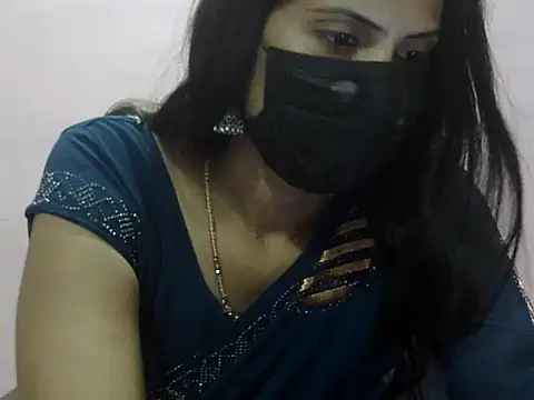 Laila Cute online show from 03-28-26, 03:13