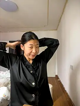 chibaoao66 online show from 11-11-25, 05:24
