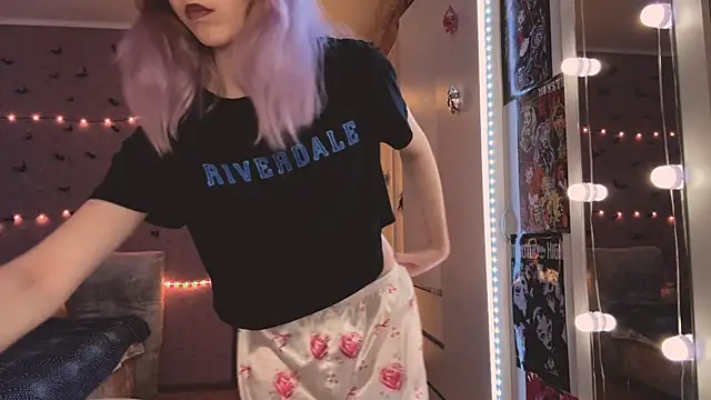 Jerrieberry online show from 03-18-26, 12:19