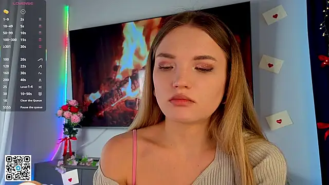 JulieLupo online show from 02-19-26, 06:10