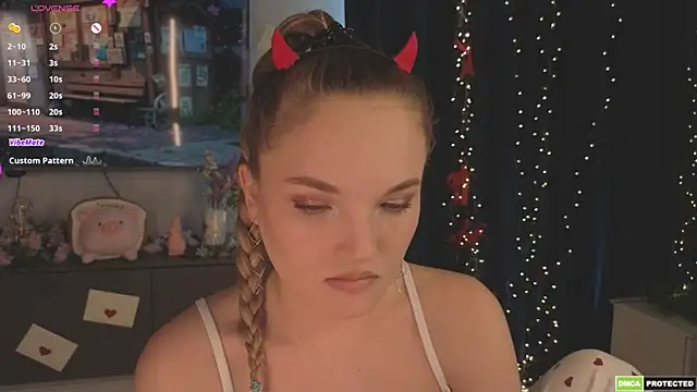 JulieLupo online show from 04-15-26, 07:03