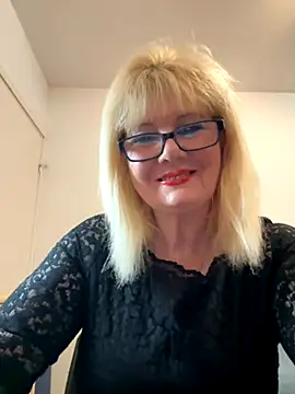 BoloshkaBlonda online show from 10-10-25, 06:53