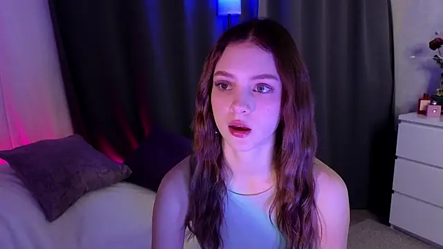 midnightMaya online show from 11-02-25, 09:31