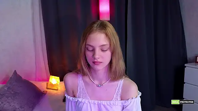 midnightMaya online show from 12-17-25, 10:48