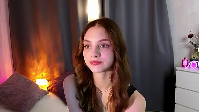 midnightMaya online show from 11-04-25, 07:17