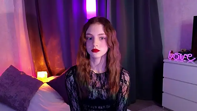 midnightMaya online show from 11-11-25, 07:52